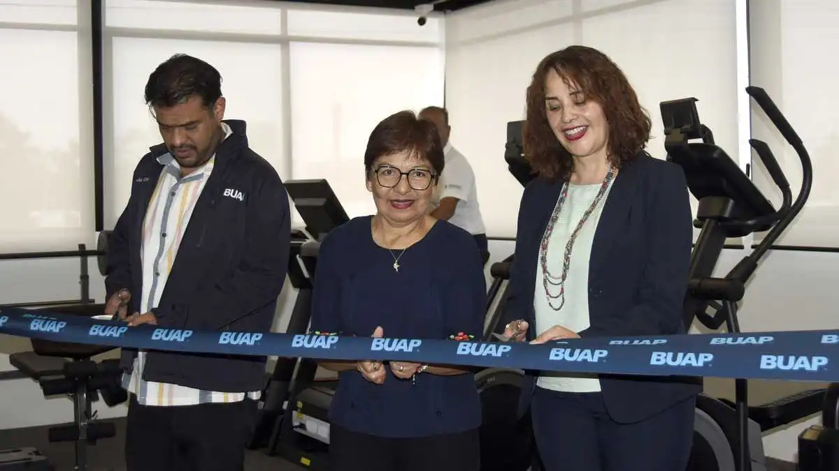 La Casa del Jubilado Universitario BUAP estrena gimnasio y cine