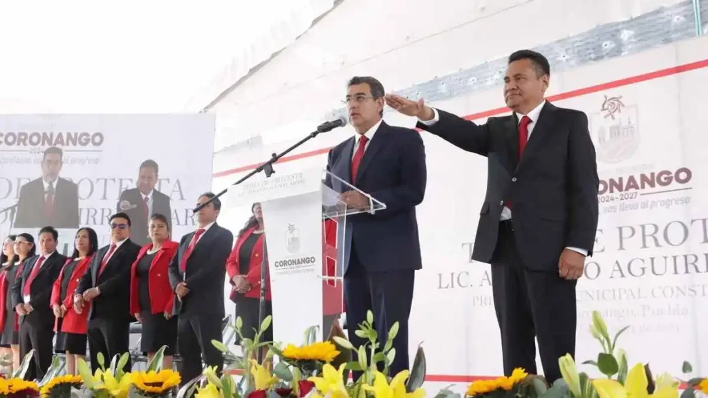 Armando Aguirre Amaro toma protesta como Presidente Municipal de Coronango