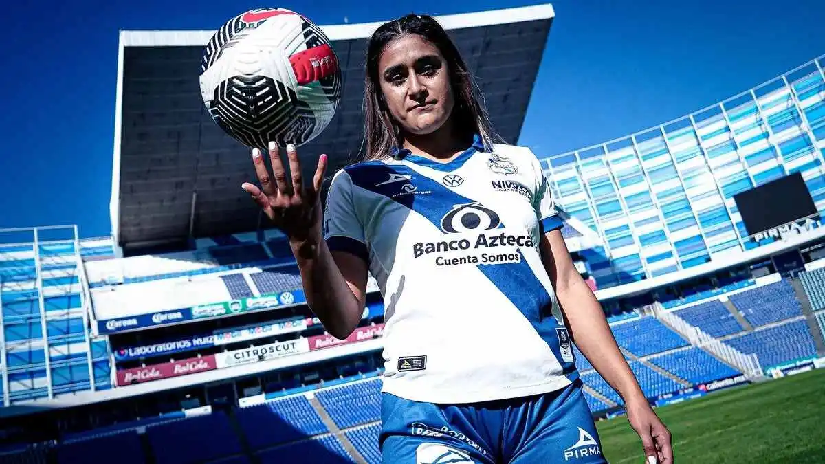 Lucía Yáñez, futbolista del Puebla abandona México por acoso