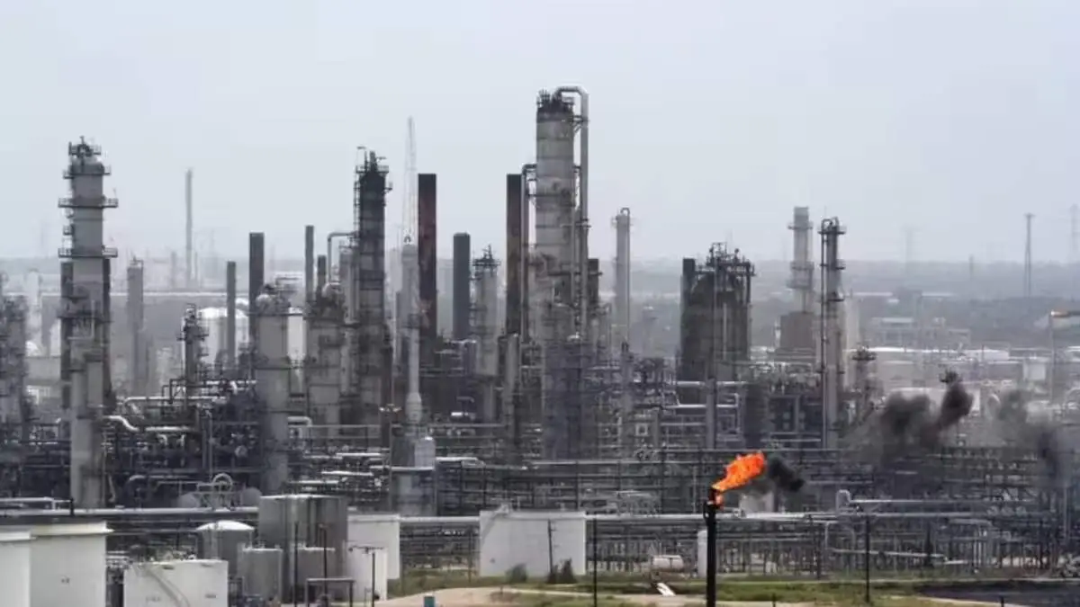 Fuga de gas en refinería Deer Park deja muertos y lesionados