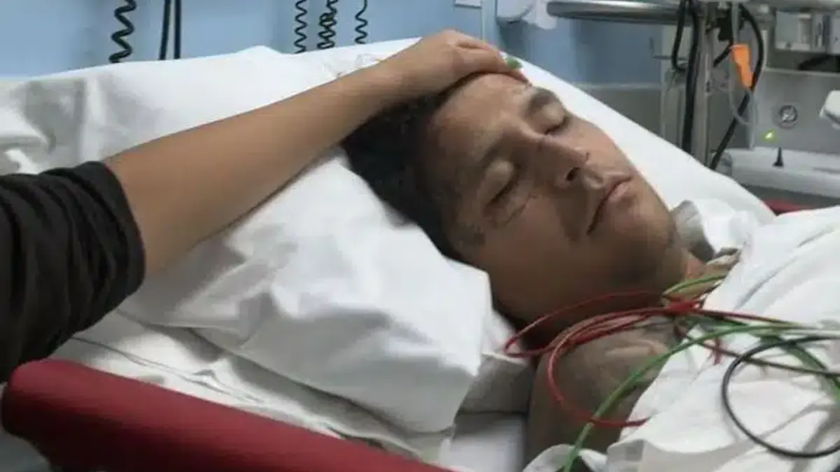 ¿Por qué Christian Nodal fue hospitalizado de emergencia?