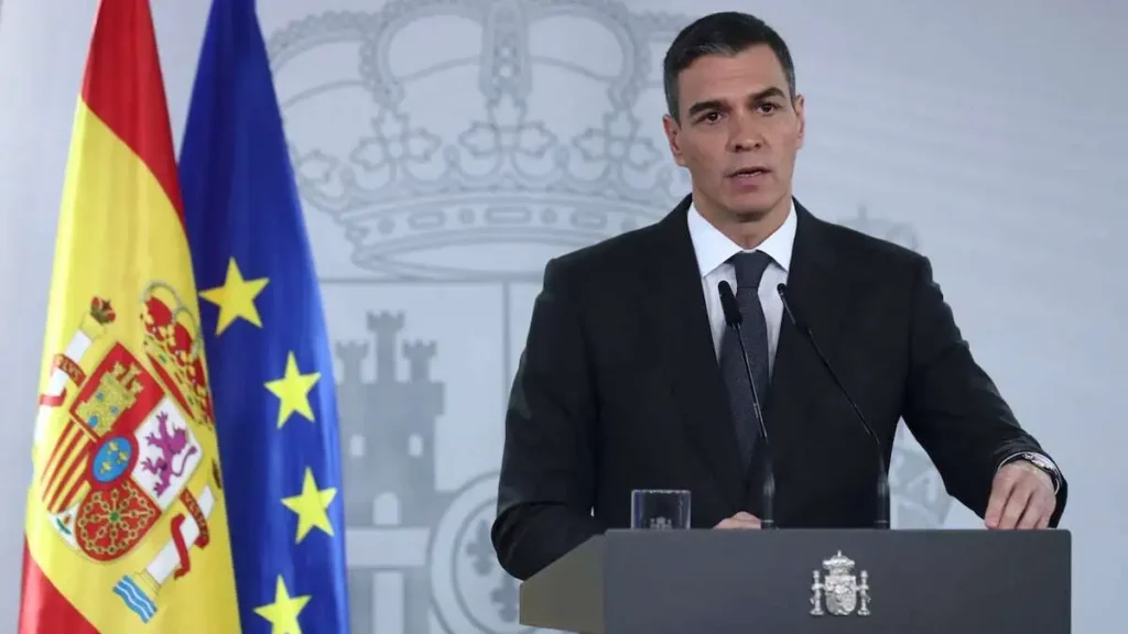 Gobierno español presenta plan para rescatar Valencia