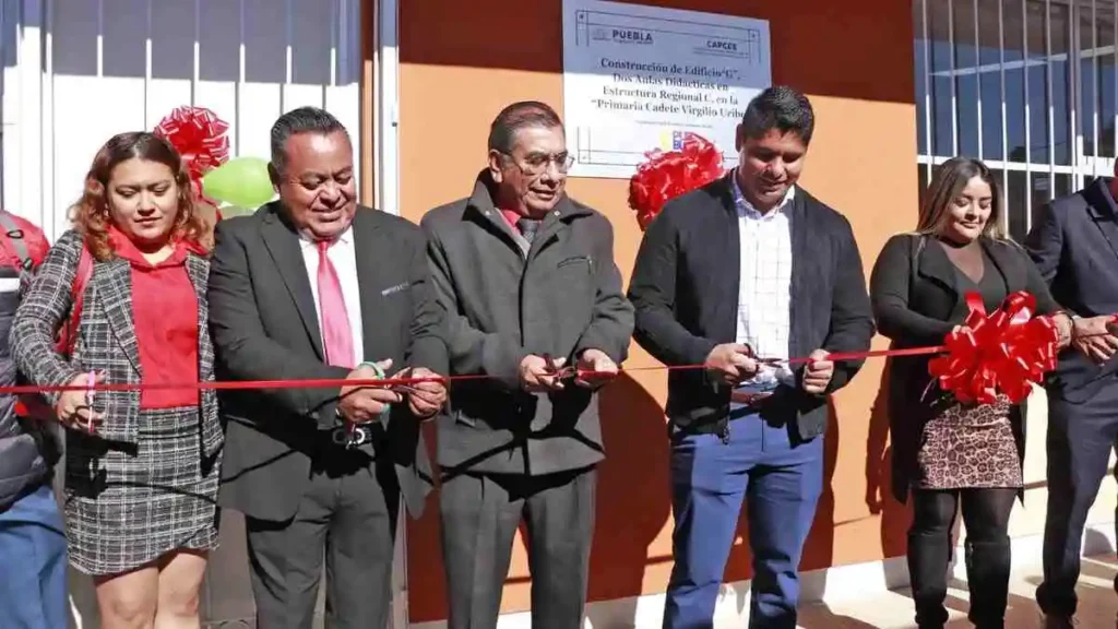 Omar Muñoz inaugura Aulas para 650 niños en Cuautlancingo