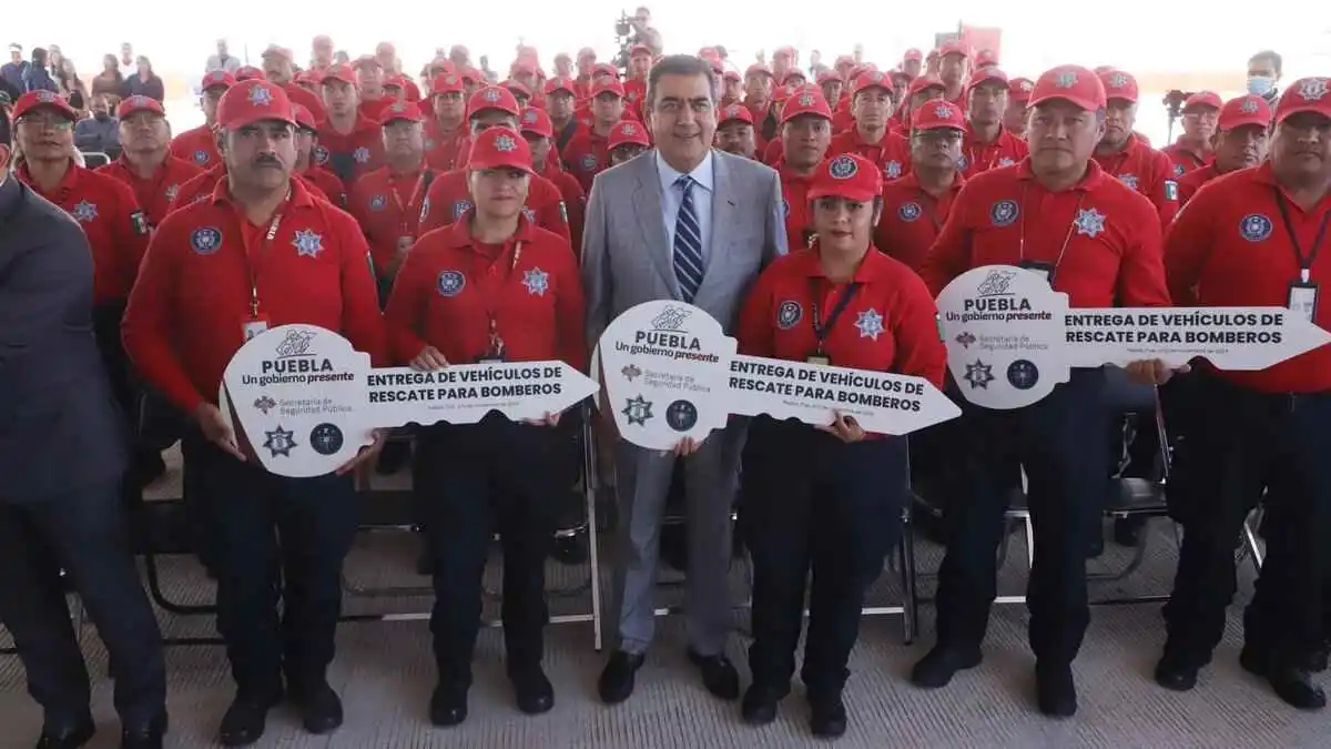 Sergio Salomón inaugura Estación de Bomberos en San Ramón