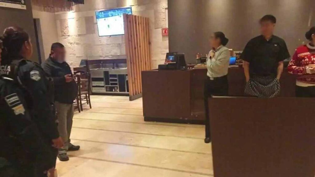 Asaltan restaurante Toks de Plaza Loreto, Puebla ¿Qué pasó?