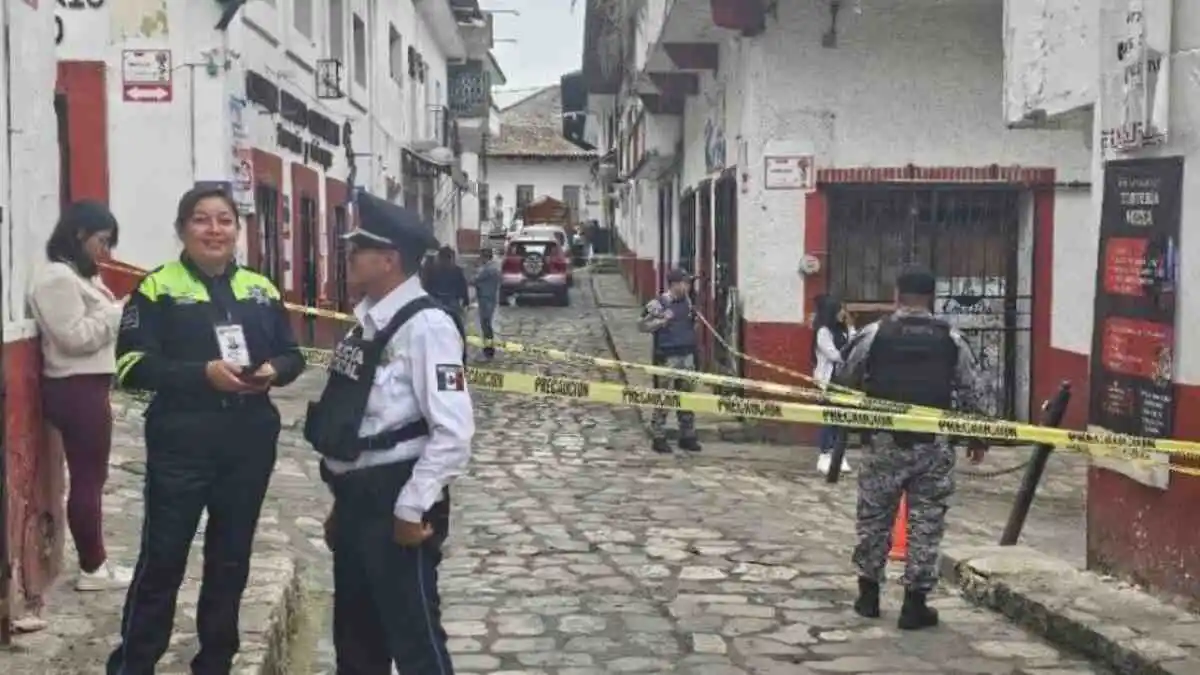 Asalto a banco en Cuetzalan deja un detenido y cuatro heridos