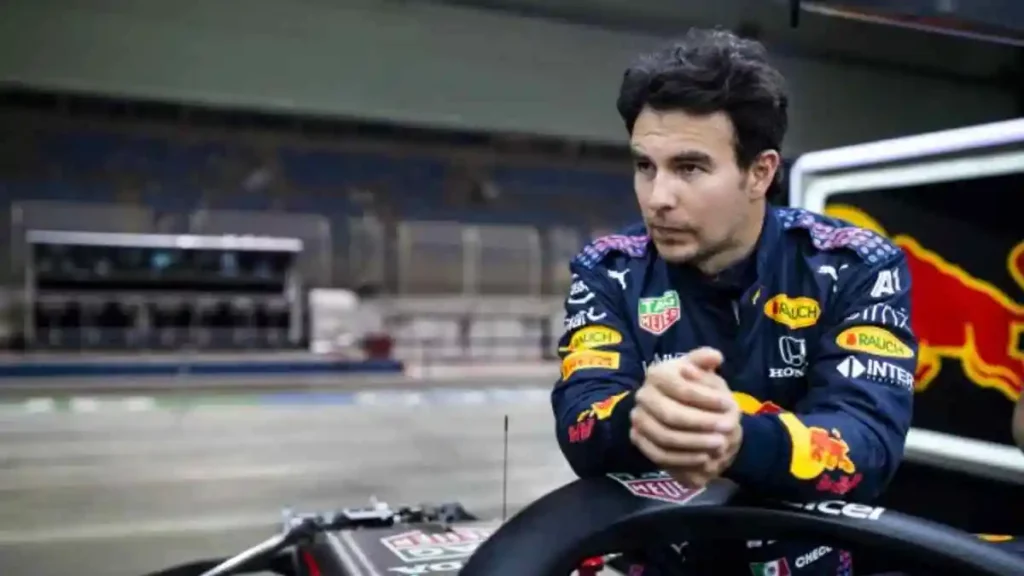 Checo Pérez deja Red Bull después de cuatro años de éxitos