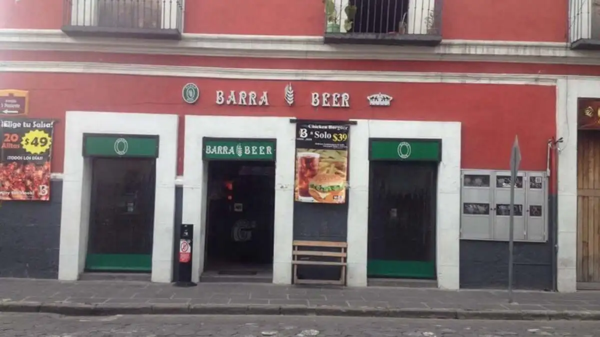 Rescatan a joven de 19 años víctima de trata en bar “Barra Beer” de Puebla