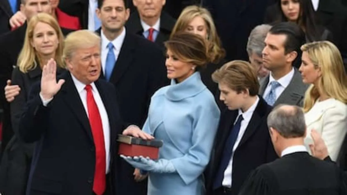 Trump se convierte en presidente de EE.UU. en una histórica ceremonia