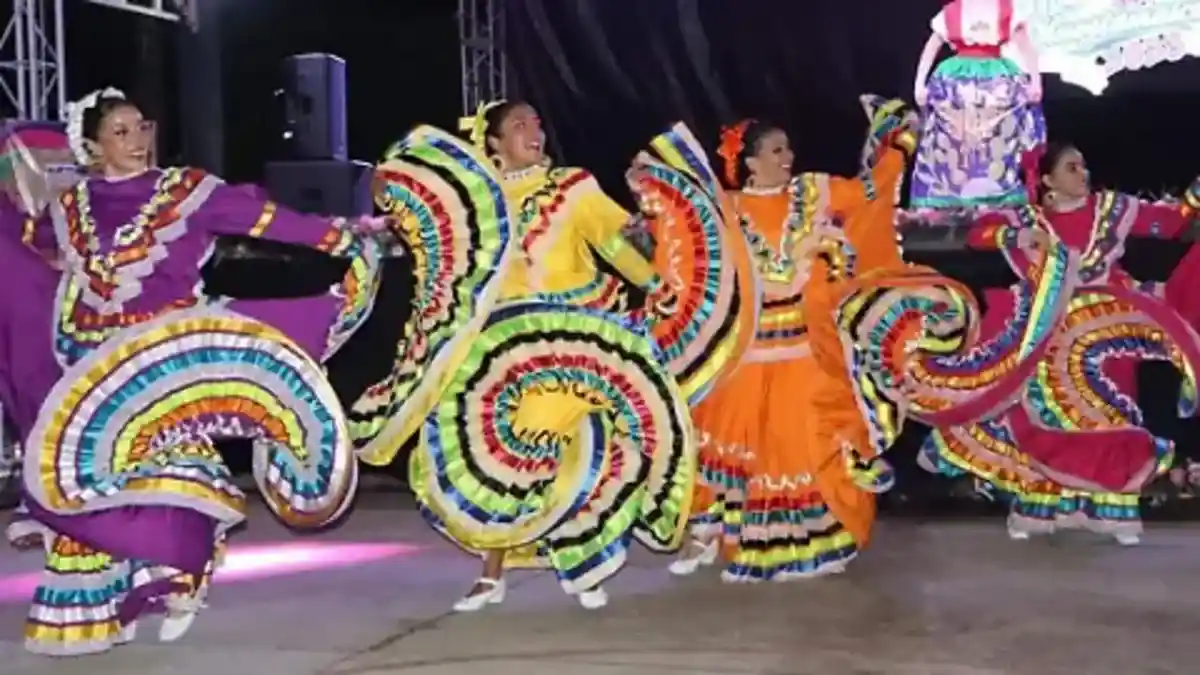 ¿Quieres bailar con el Ballet Folklórico de la BUAP? Inscríbete