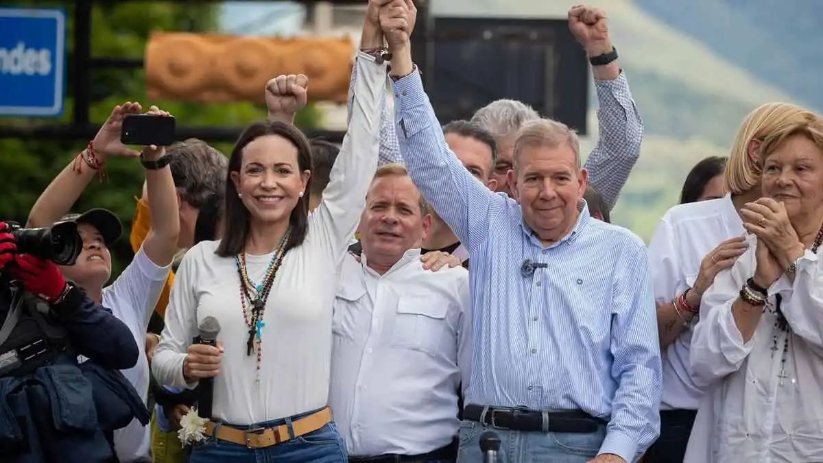 Edmundo González y María Corina Machado recibirán el Premio Coraje