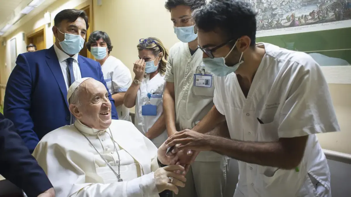 ¿Cómo evoluciona la salud del papa Francisco?