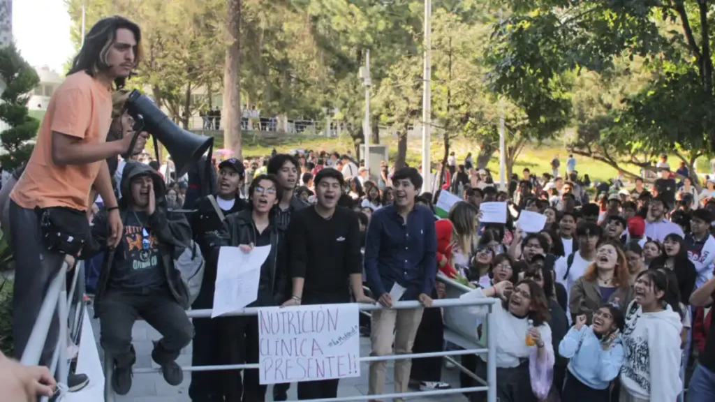 Advierten de presuntos infiltrados en el paro de la BUAP